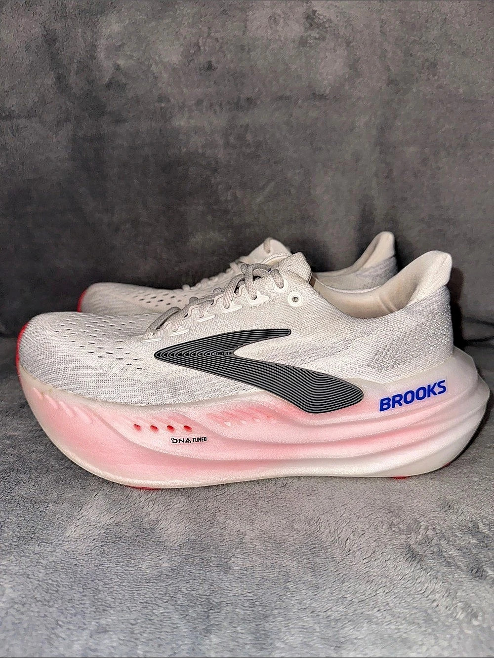 Brooks Glycerin Max Women's Athletic Shoes - Size 8.5 - Picture 4 of 10